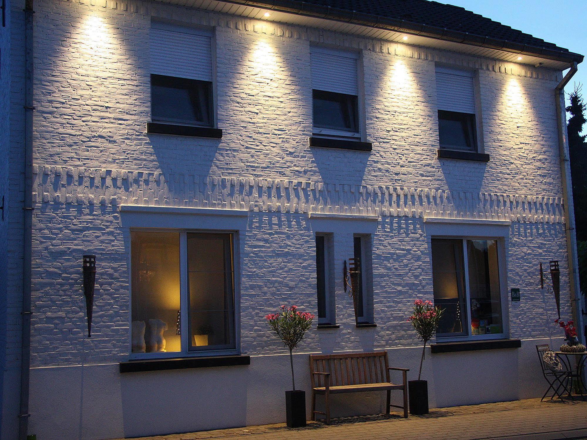 B&B Montenakerhof Riemst Ngoại thất bức ảnh